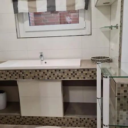 Schoene Moderne In Ruhiger Lage * בארמשטאדט