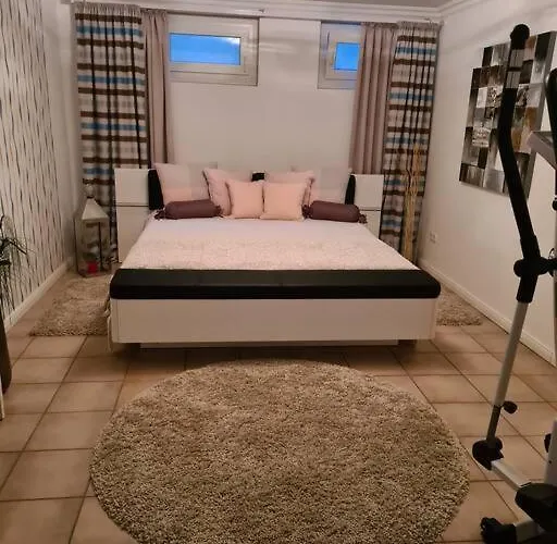 Schoene Moderne In Ruhiger Lage شقة *