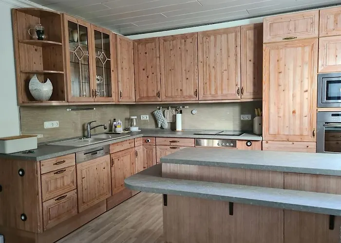 Schoene Moderne In Ruhiger Lage